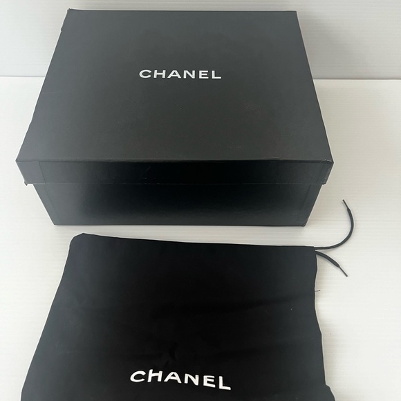 Chanel platform sandal, US size 8, Eggplant/Gray color, never been worn - Picture 6 of 8